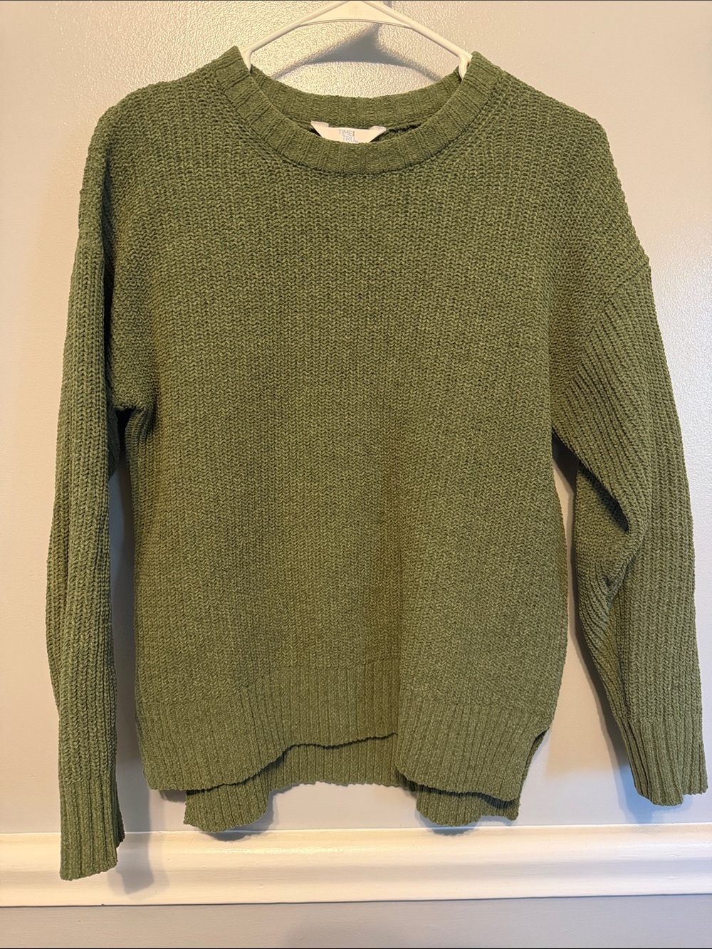 Time and Tru Olive Crewneck Textured Knit Sweater